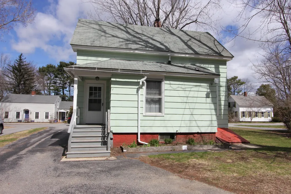 28 Mclellan Street Brunswick ME 04011