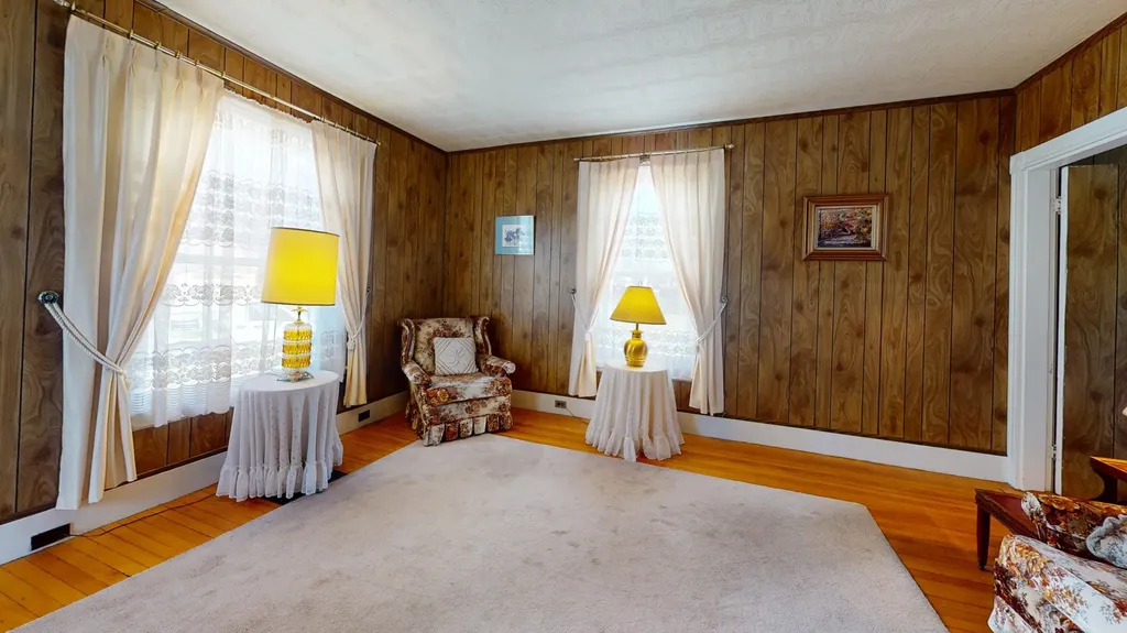 28 Mclellan Street Brunswick ME 04011