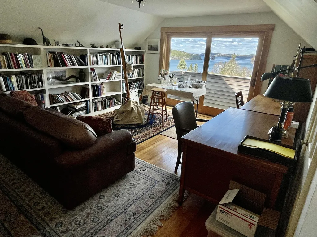 16 Redoubt Hill Eastport ME 04631