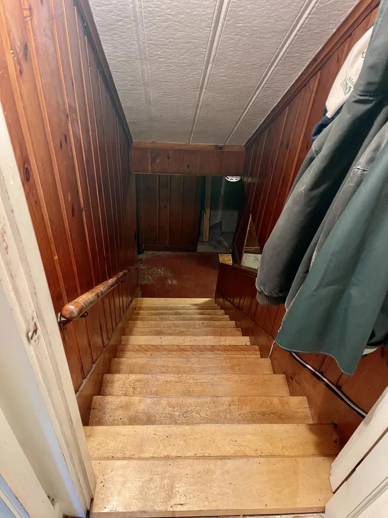 16 Redoubt Hill Eastport ME 04631