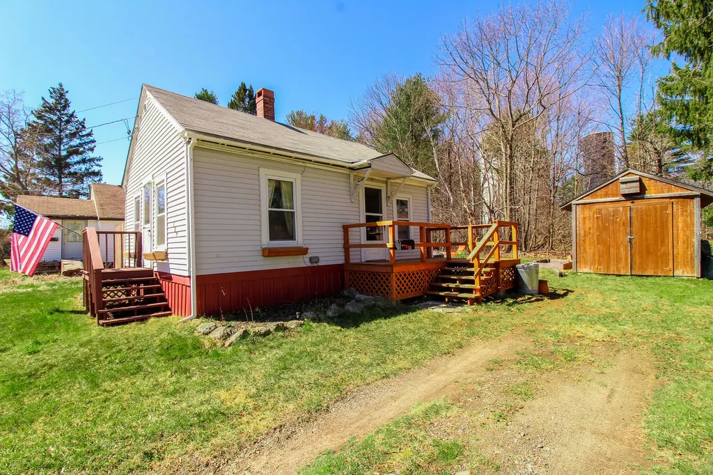 109 Lincoln Street Old Town ME 04468