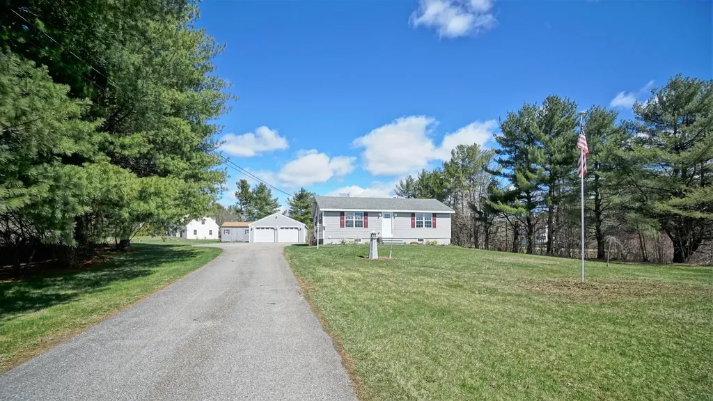 139 Holmes Road Scarborough ME 04074