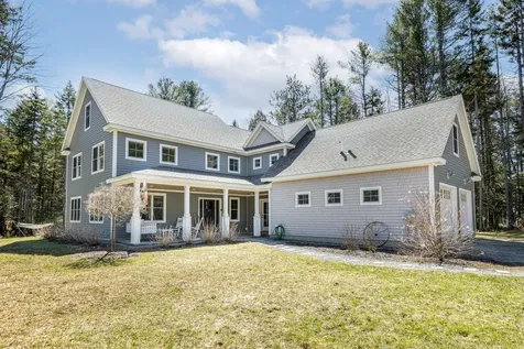 29 Firefly Drive Freeport ME 04032