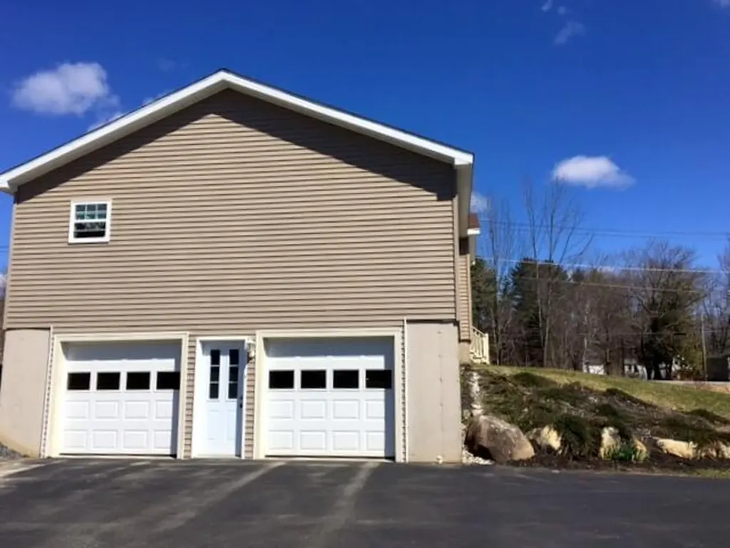 5 Fairway Drive Oakland ME 04963