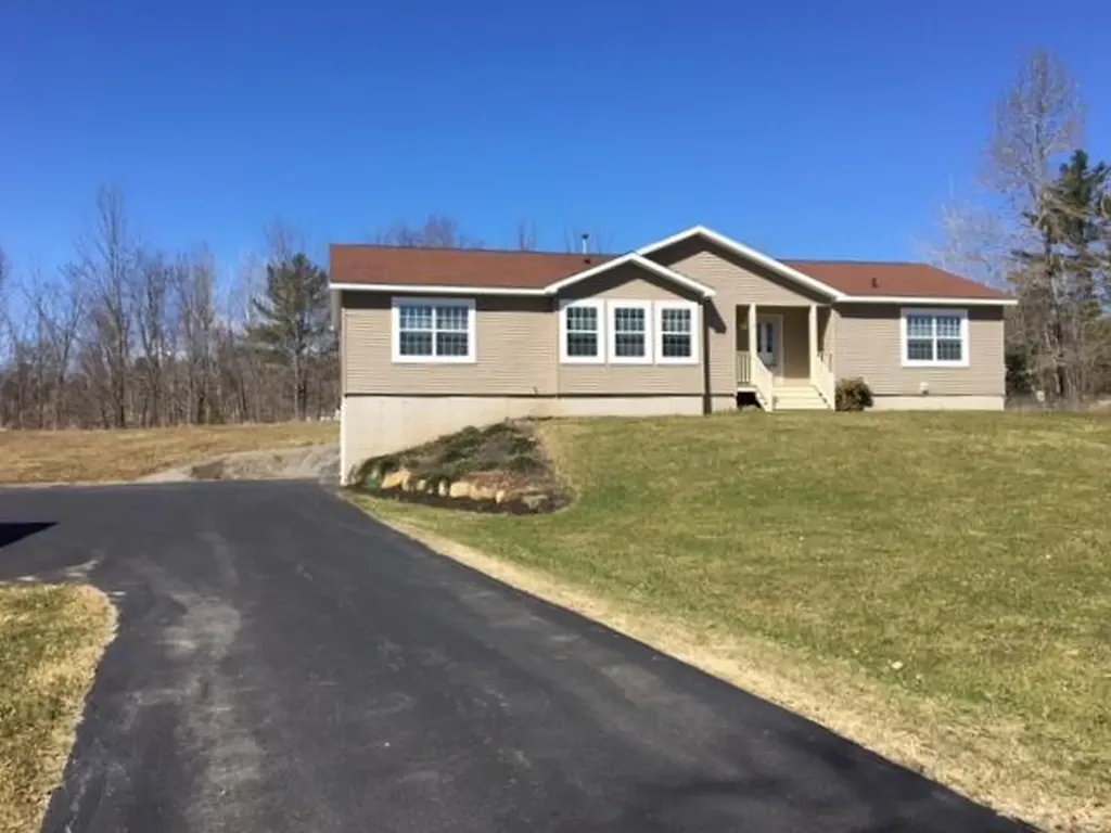 5 Fairway Drive Oakland ME 04963