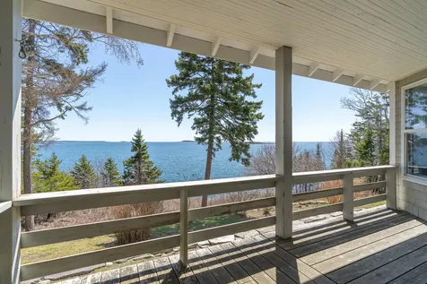 42 Ferris Road Harpswell ME 04066