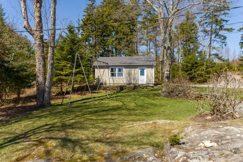 42 Ferris Road Harpswell ME 04066