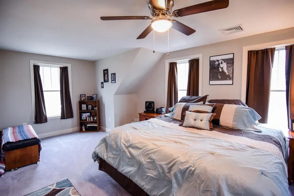 79 Pleasant Street Sanford ME 04083