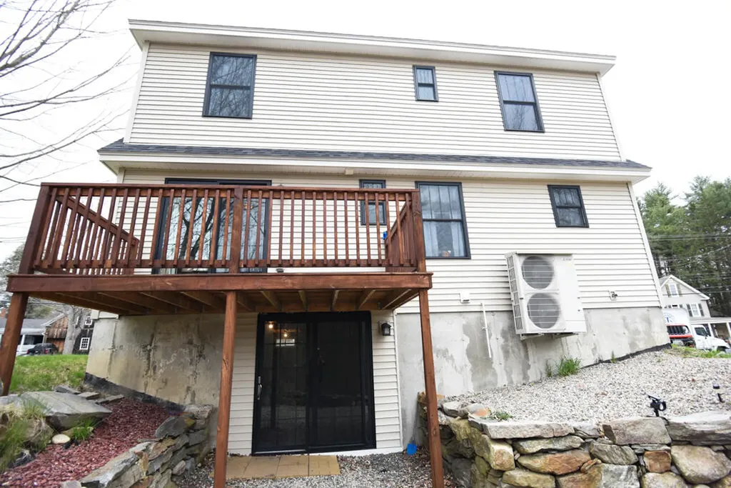 79 Pleasant Street Sanford ME 04083