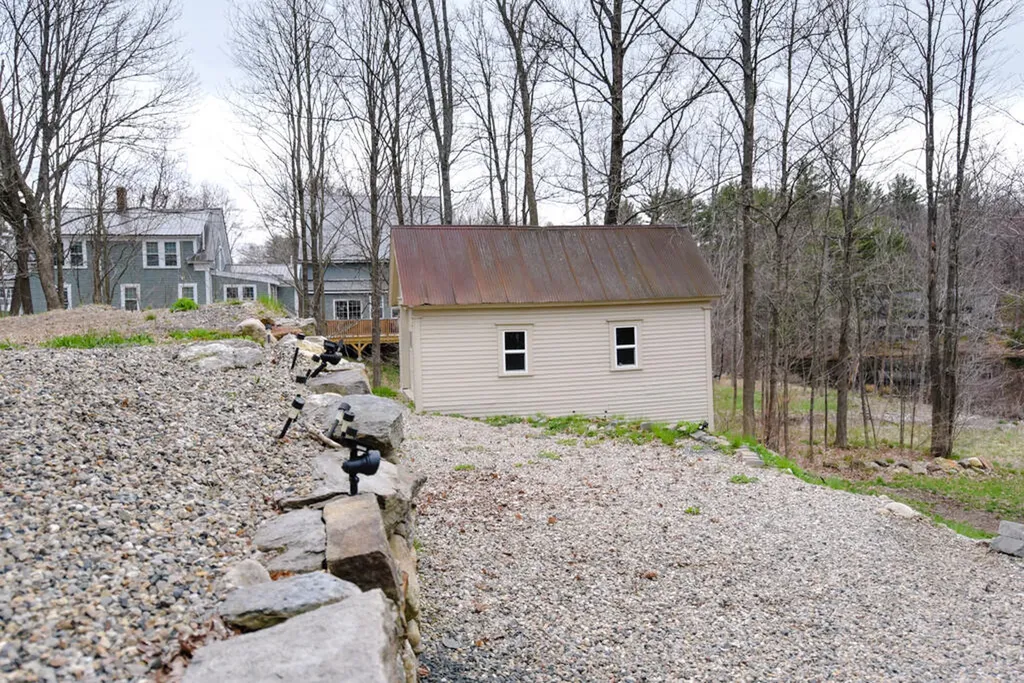 79 Pleasant Street Sanford ME 04083