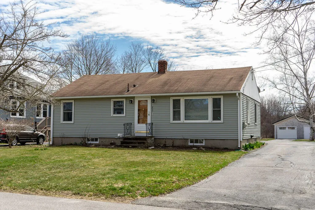 205 Maine Avenue Portland ME 04103