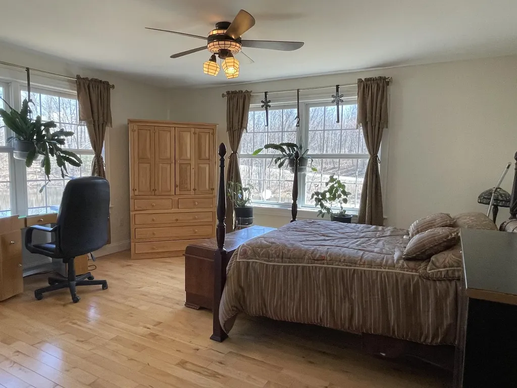 638 Riverside Drive Eddington ME 04428