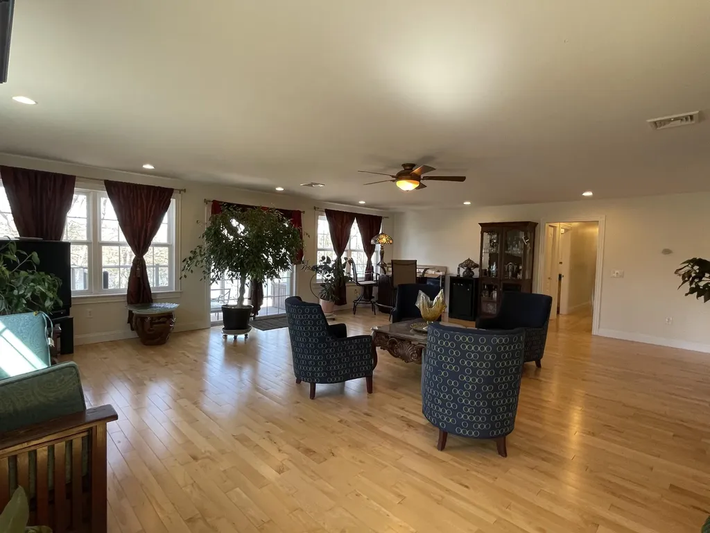 638 Riverside Drive Eddington ME 04428