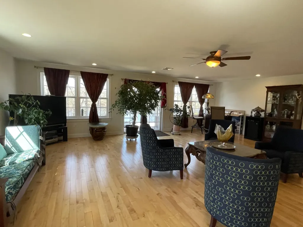 638 Riverside Drive Eddington ME 04428