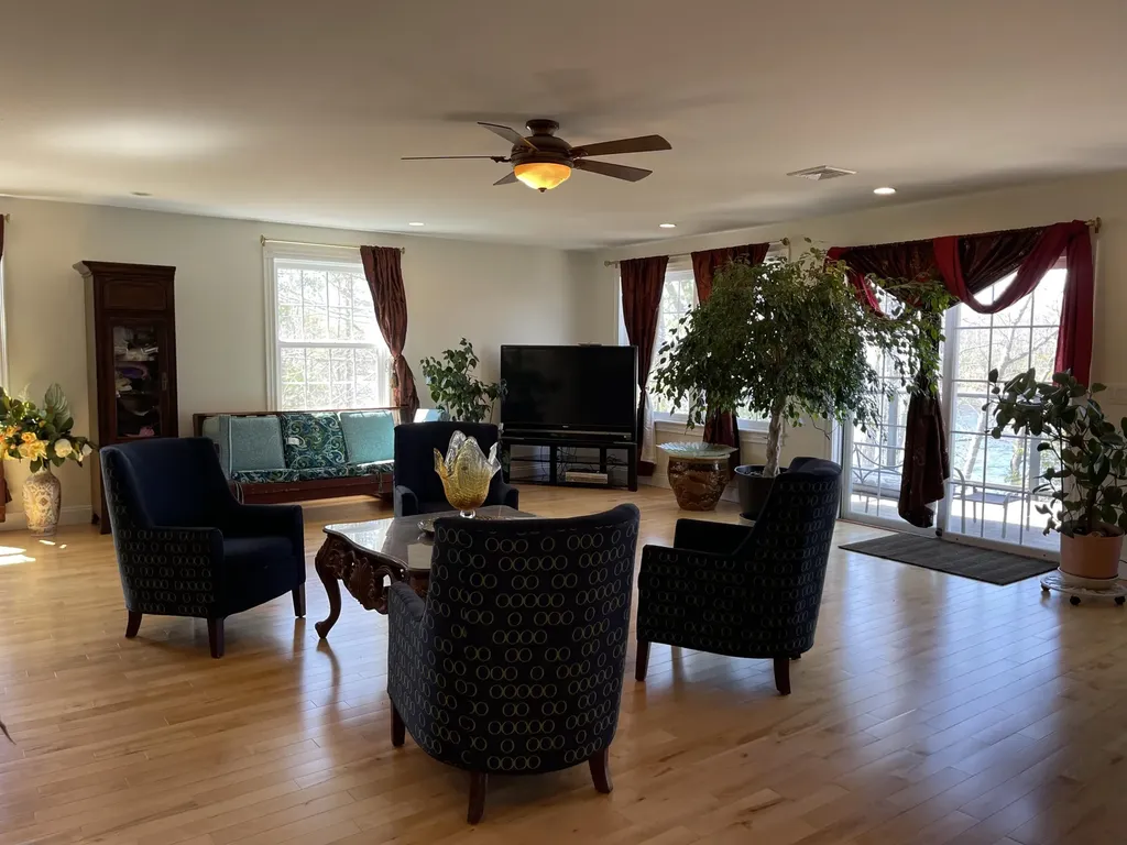 638 Riverside Drive Eddington ME 04428
