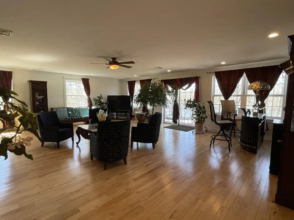 638 Riverside Drive Eddington ME 04428