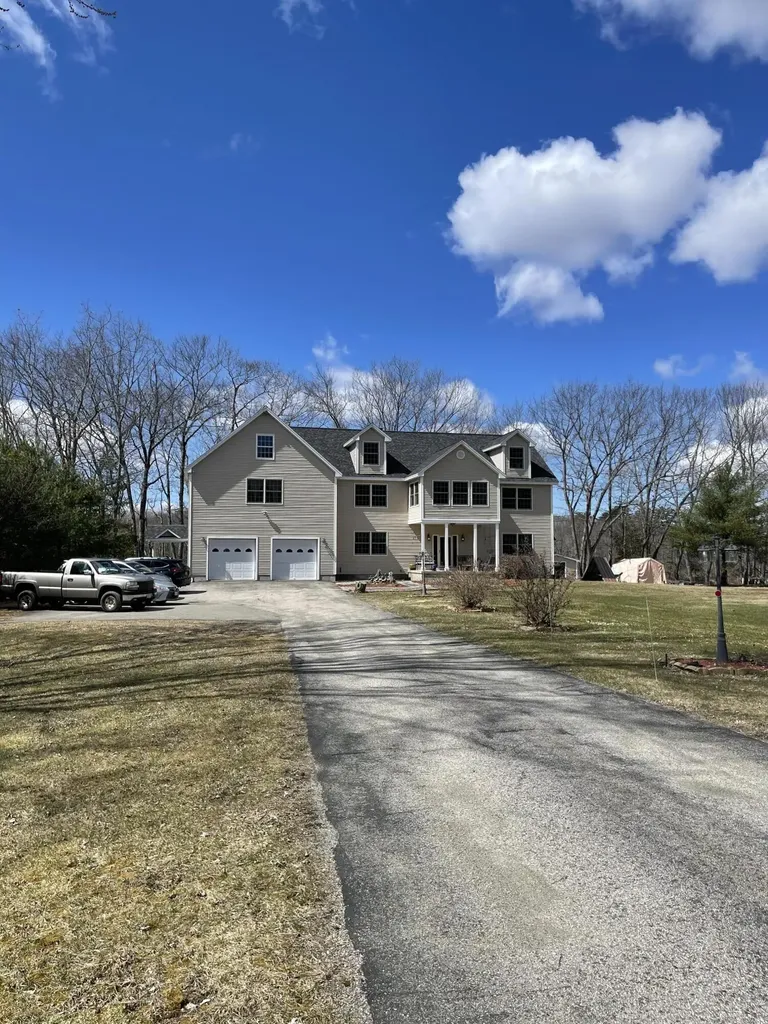 638 Riverside Drive Eddington ME 04428