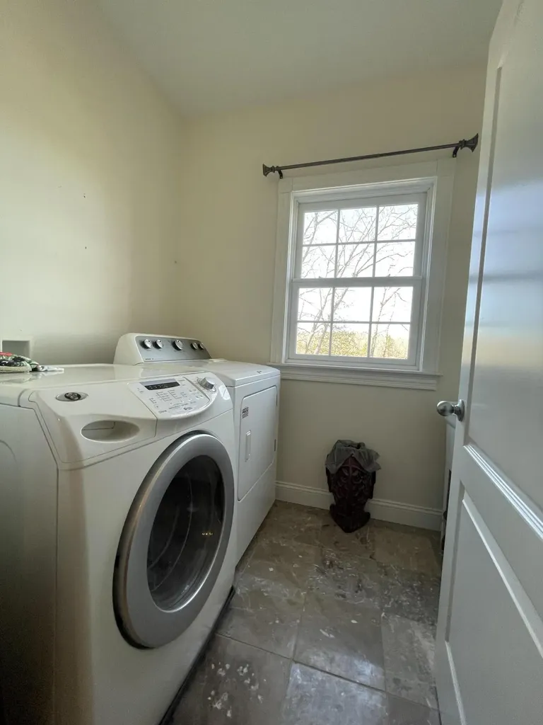638 Riverside Drive Eddington ME 04428
