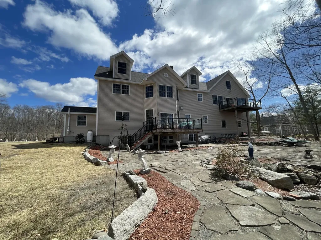 638 Riverside Drive Eddington ME 04428