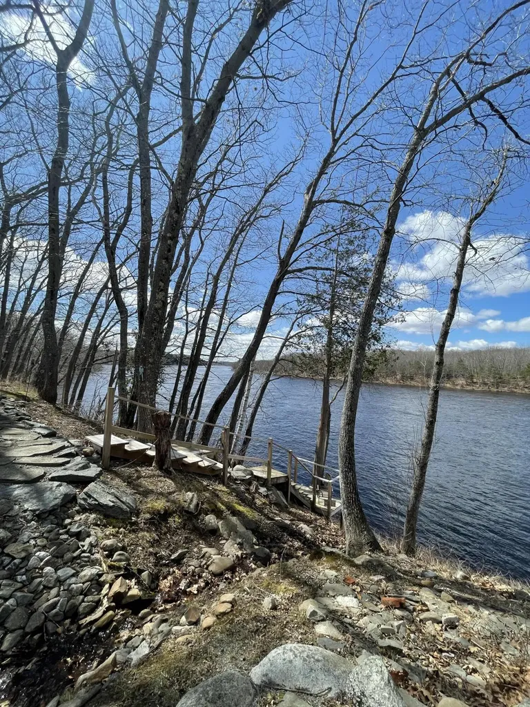 638 Riverside Drive Eddington ME 04428