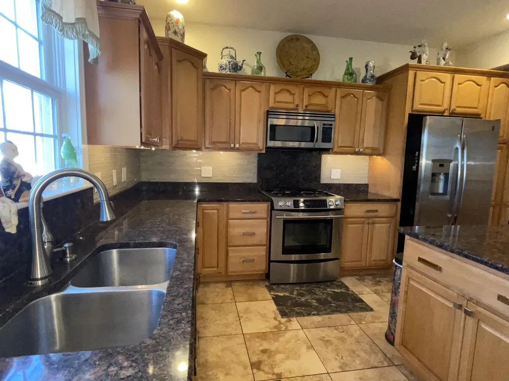 638 Riverside Drive Eddington ME 04428