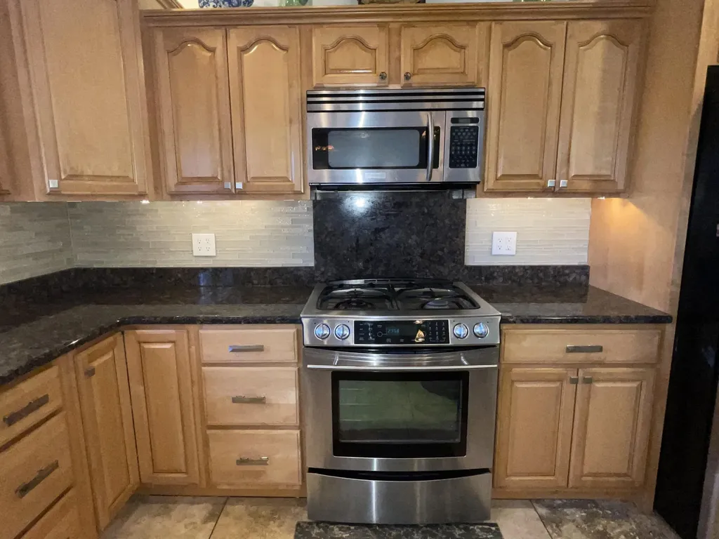 638 Riverside Drive Eddington ME 04428