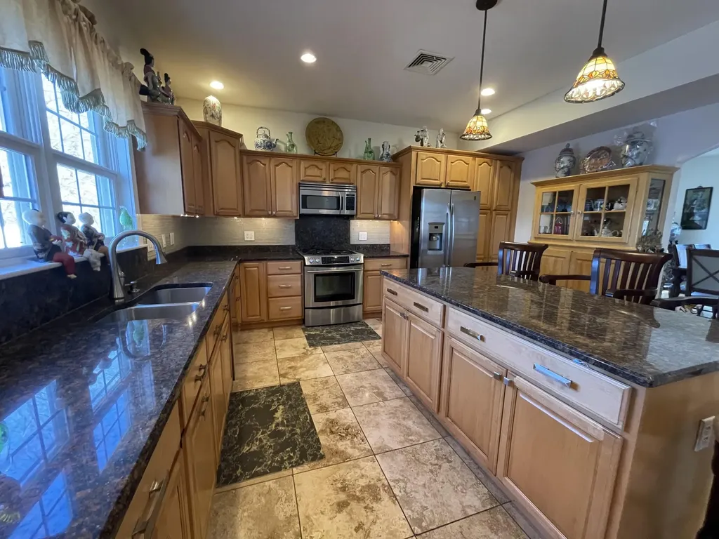 638 Riverside Drive Eddington ME 04428