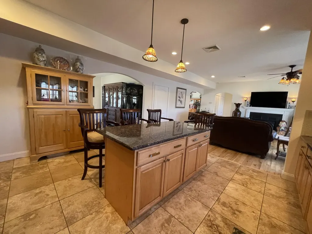 638 Riverside Drive Eddington ME 04428