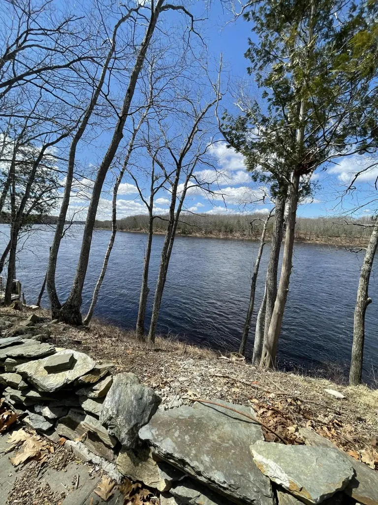 638 Riverside Drive Eddington ME 04428