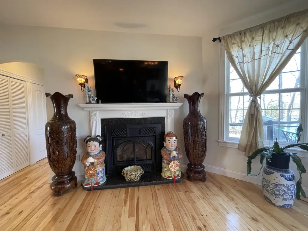 638 Riverside Drive Eddington ME 04428