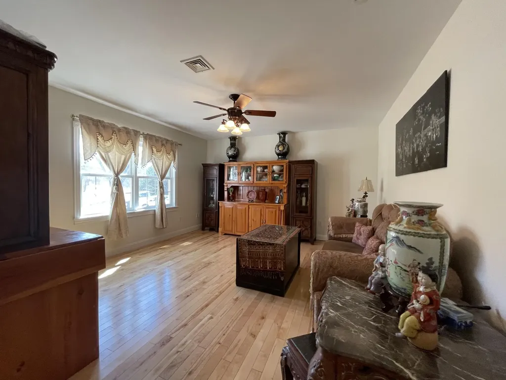 638 Riverside Drive Eddington ME 04428