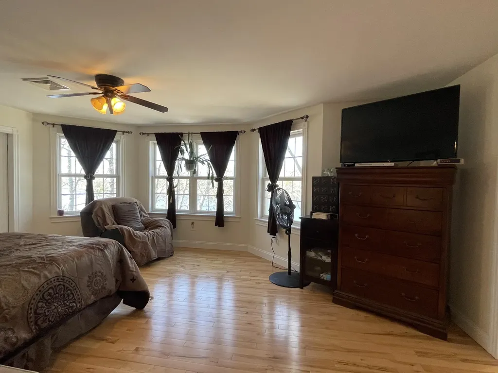 638 Riverside Drive Eddington ME 04428