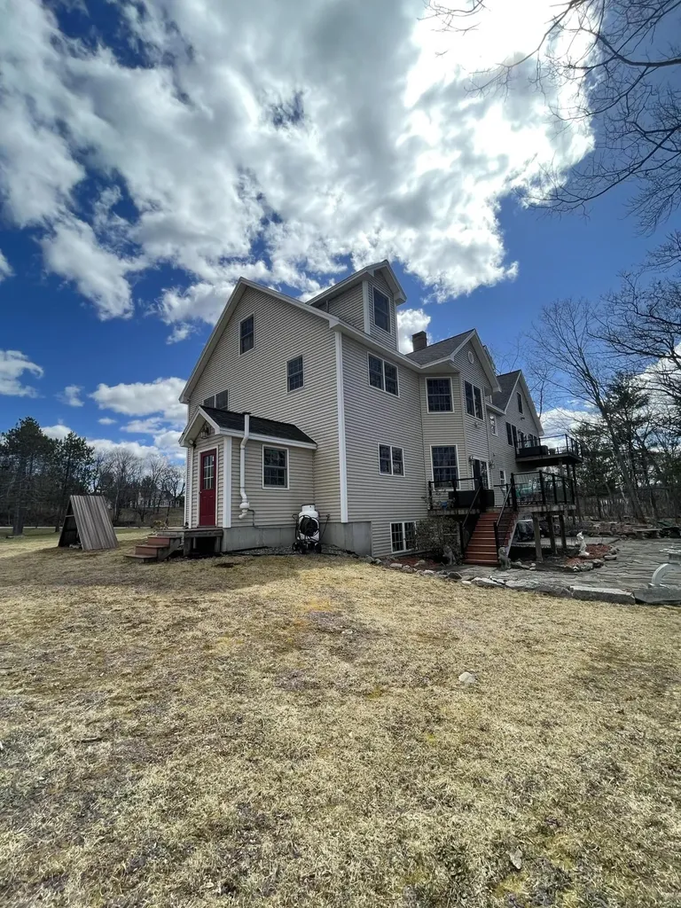 638 Riverside Drive Eddington ME 04428