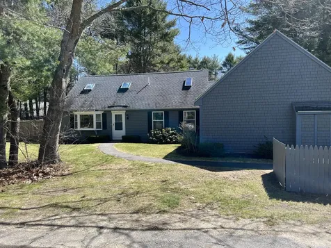 42 Ward Circle Brunswick ME 04011