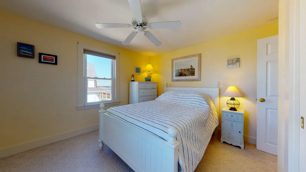 175 Beach Avenue Kennebunk ME 04043