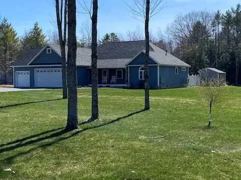 55 Whitney Way Topsham ME 04086