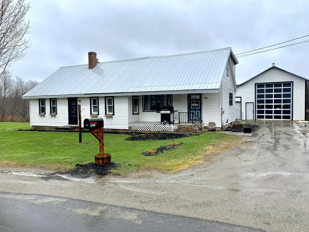 146 Warren Road Monmouth ME 04259