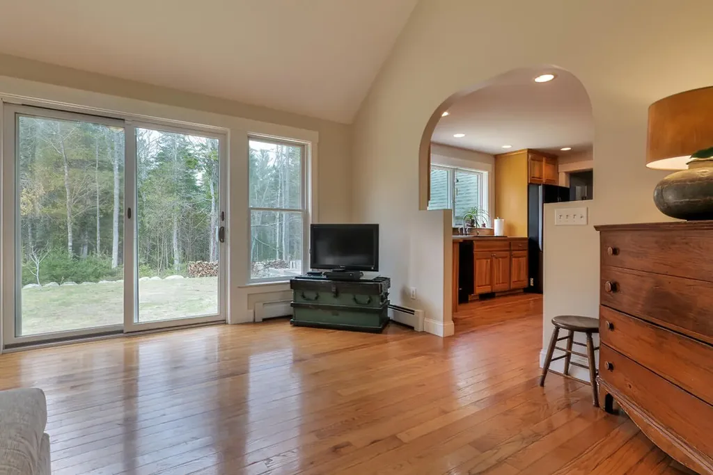 27 Hales Woods Road Brooklin ME 04616