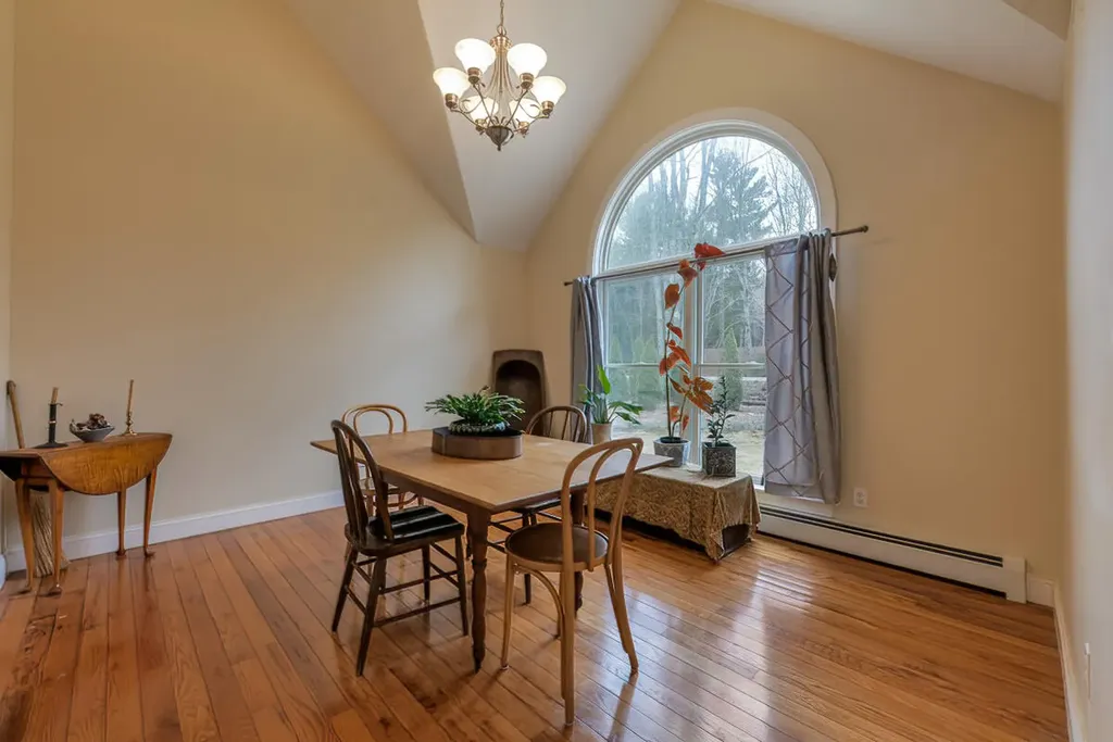 27 Hales Woods Road Brooklin ME 04616