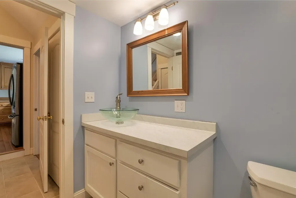 27 Hales Woods Road Brooklin ME 04616