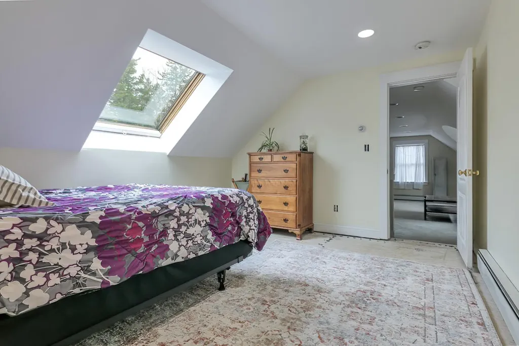 27 Hales Woods Road Brooklin ME 04616