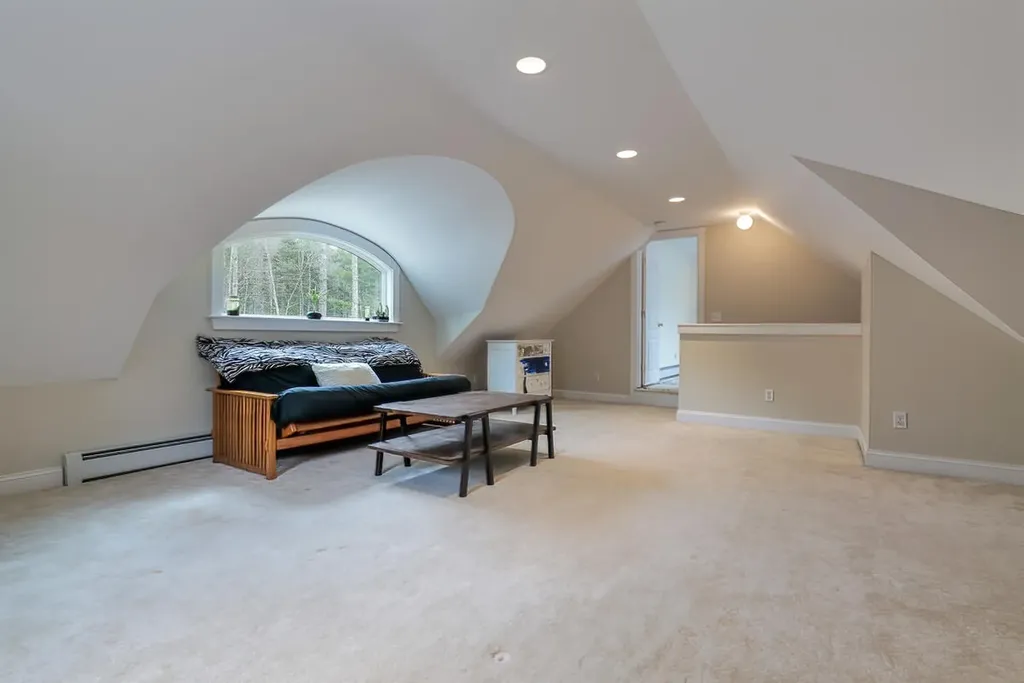 27 Hales Woods Road Brooklin ME 04616