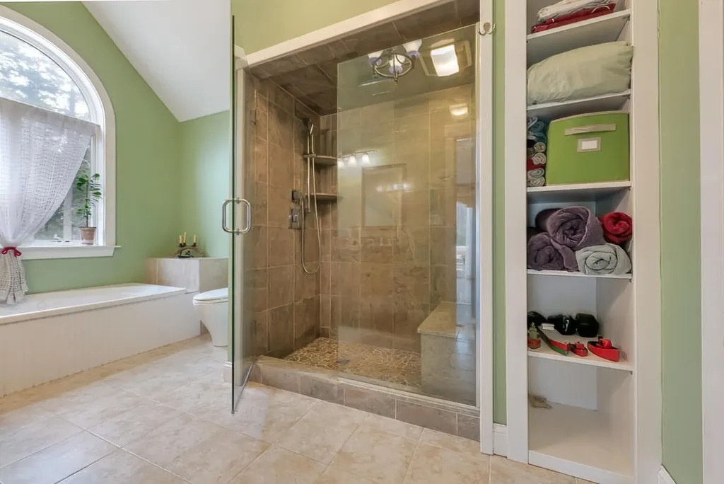 27 Hales Woods Road Brooklin ME 04616