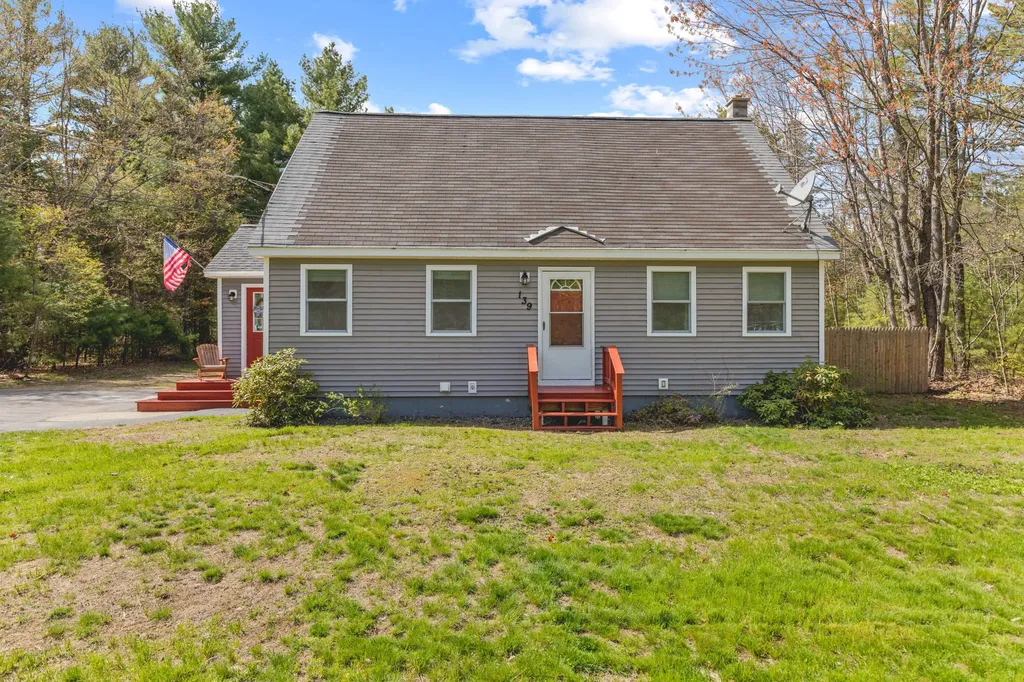 139 Lower Tarbox Road Hollis ME 04042