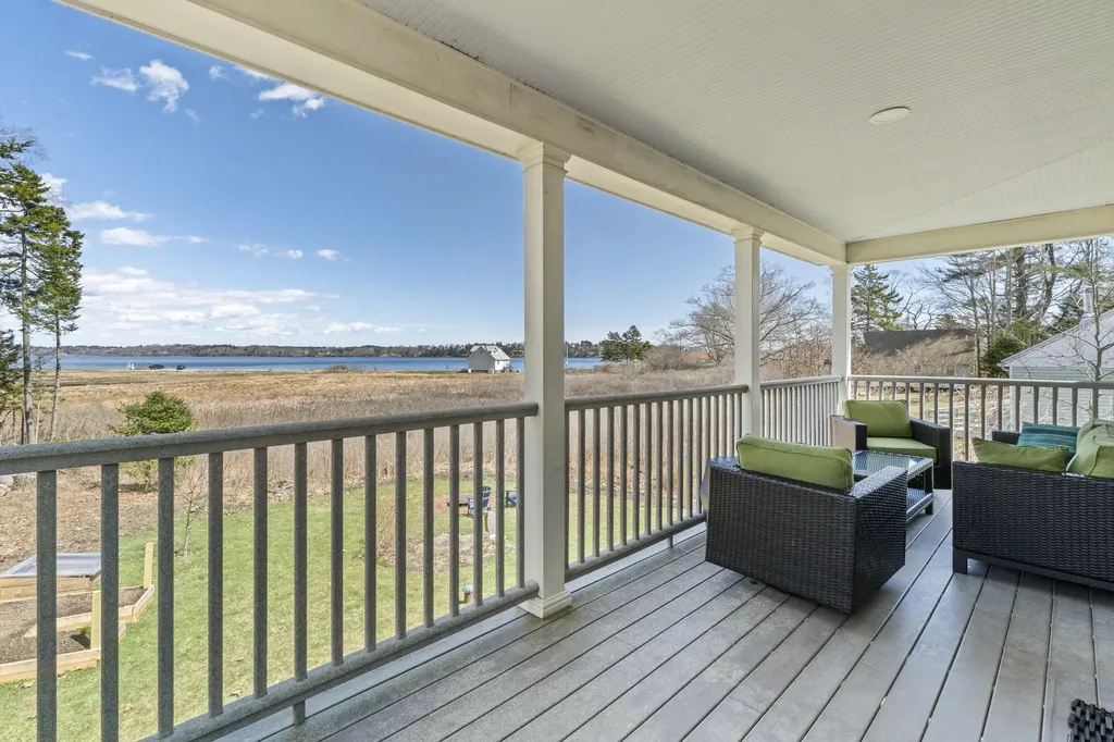 5 Cattail Trail Harpswell ME 04079