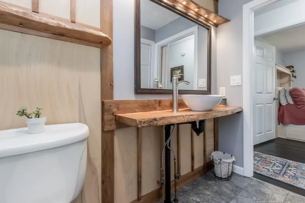 100 Totten Road Gray ME 04039