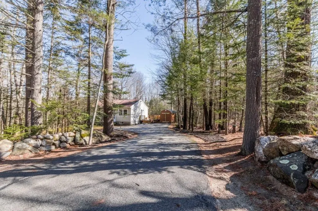 100 Totten Road Gray ME 04039