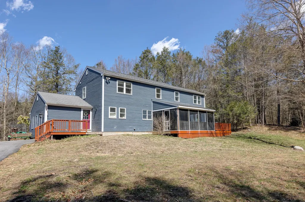 34 Cranbrook Drive Cape Elizabeth ME 04107