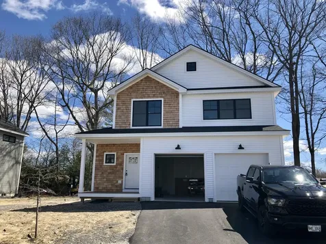 20 Abner Lane Portland ME 04103