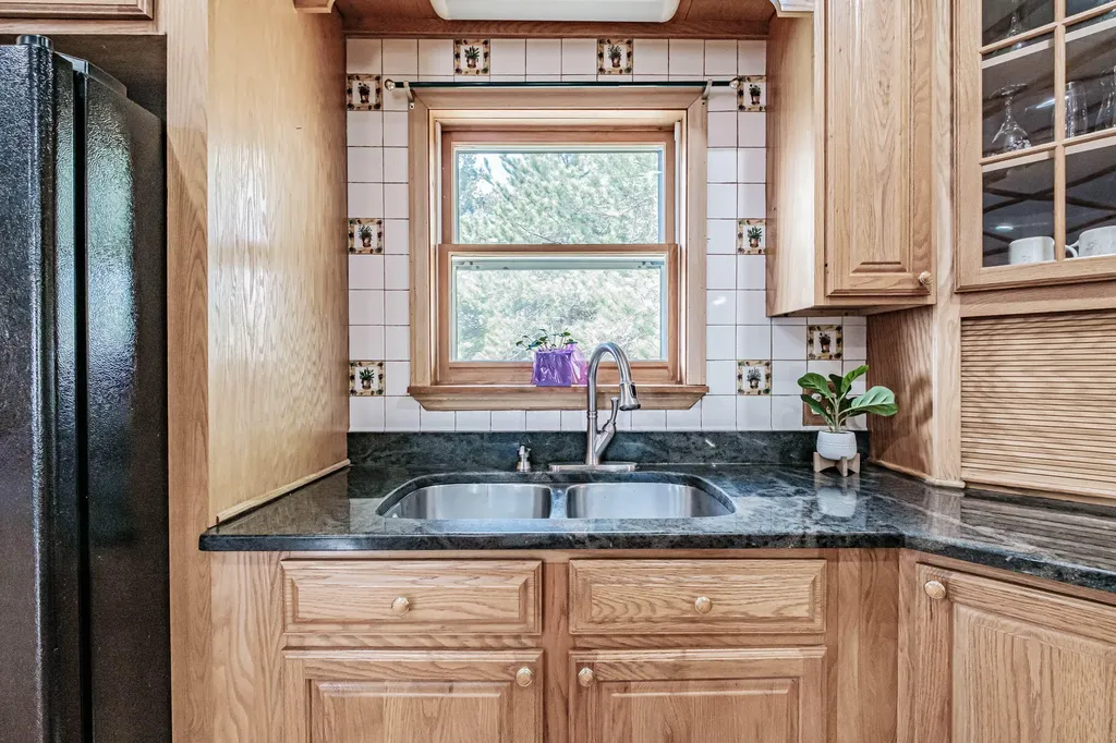 16 Alweber Road Windham ME 04062